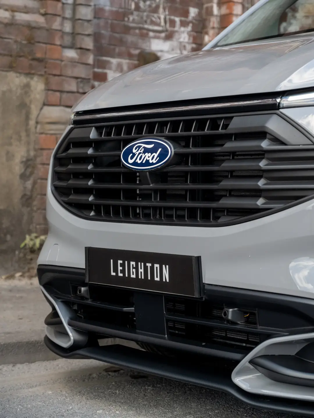 Ford Transit Custom Double Cab, grey