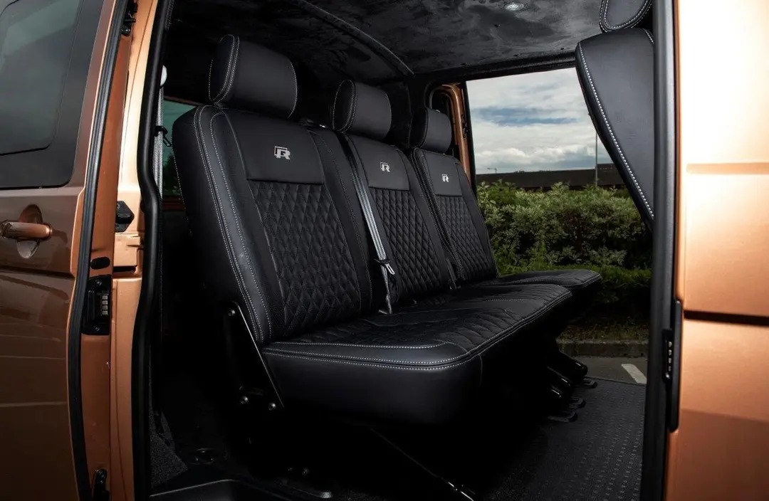 LV-S leather rear bench seat